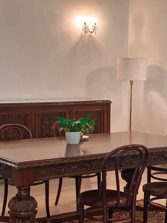 L'Artist Casa Micallef Ostello La La Valletta Esterno foto